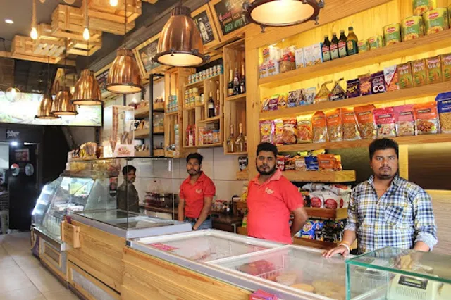 New Manjeet Food Plaza