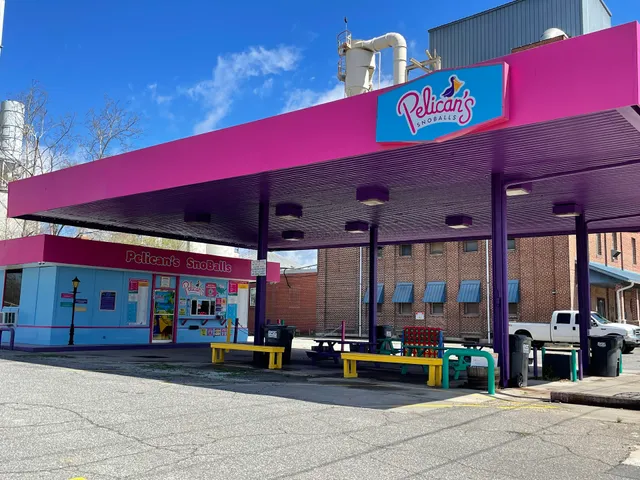 Pelican's SnoBalls of Mooresville