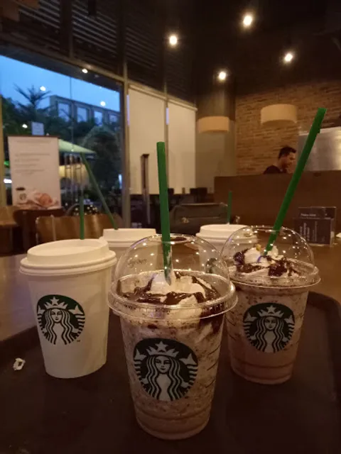Starbucks Grand Galaxy Park