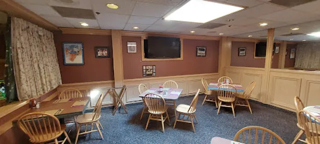 Sports Scene Restaurant at Oakwood Lanes
