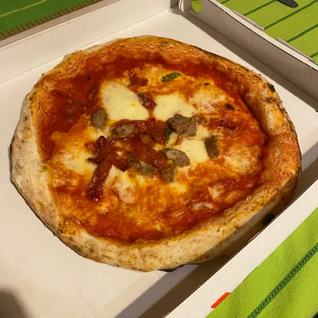 Magma - Pizzeria e Rosticceria Napoletana