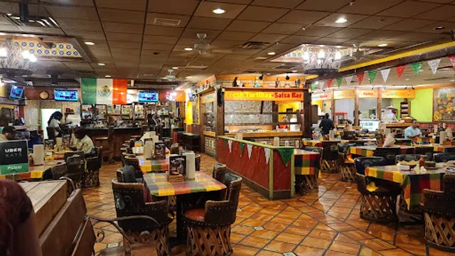 La Cazuela Mexican Grill