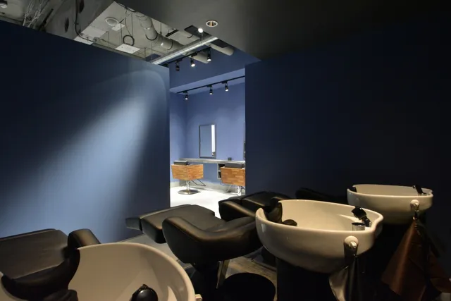 LEONID omotesando（レオニード オモテサンドウ）