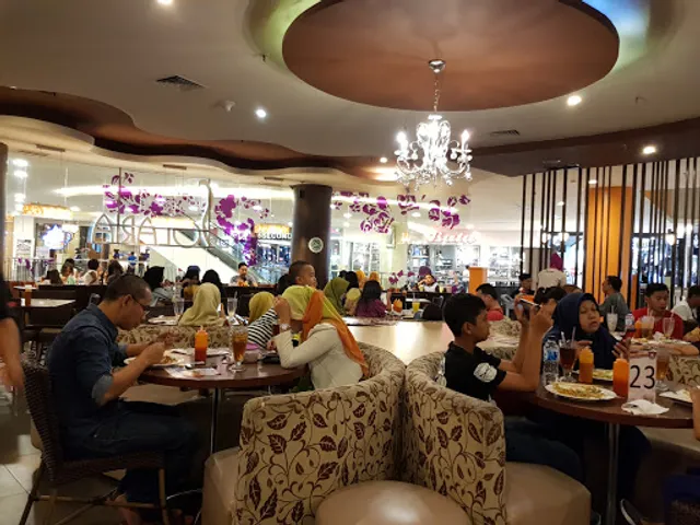 Solaria - E-Walk Balikpapan Super Blok