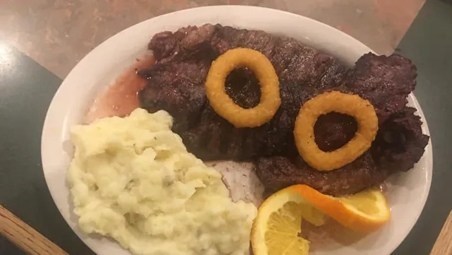 Bella's Restaurant, Catering and Party Hall