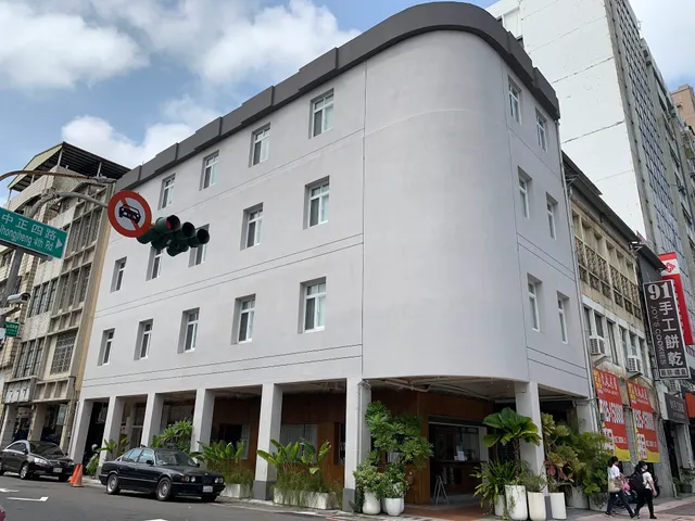 鶴宮寓 ho̍k house