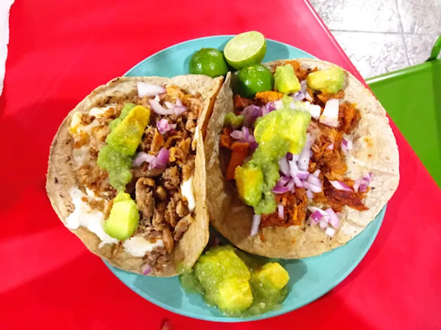 Tacos ''Las Muñecas'' Toltecas