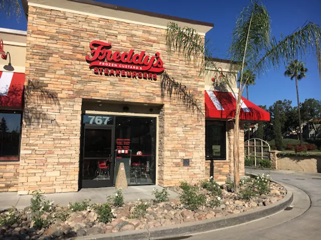 Freddy's Frozen Custard & Steakburgers