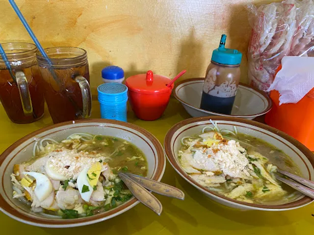 Soto Ayam Tahu Telor Lamongan