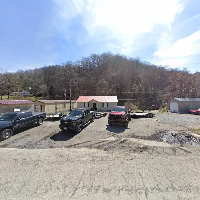 Red Roof ATV Lodge Hatfield/Outlaw trails