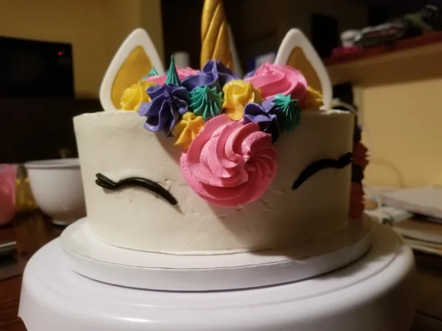 Bree's Cake's & Baking Supplie's LLC