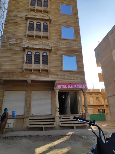 OYO 78382 S S Rawlot