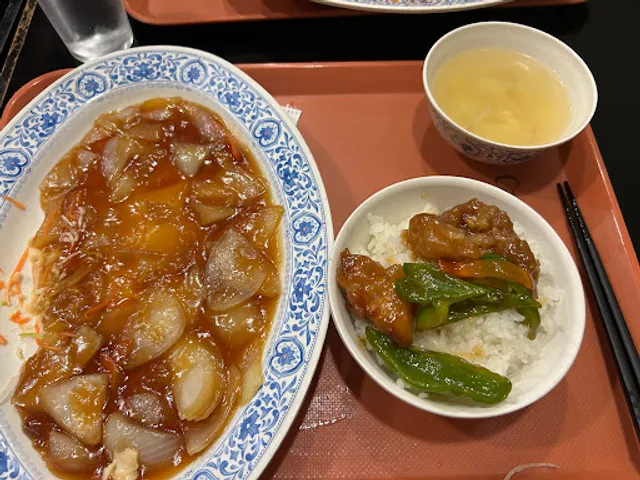 ヴィラージュ中華