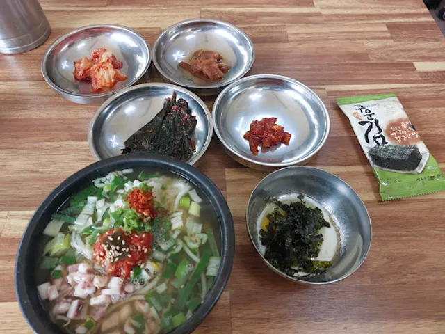 시루향기콩나물국밥 월평점