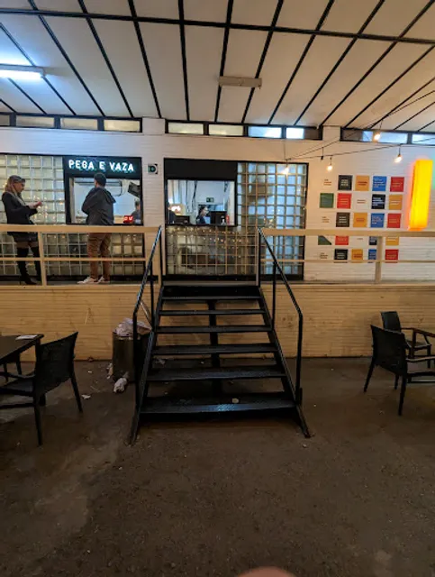 Ricco Burger - Pega e Vaza