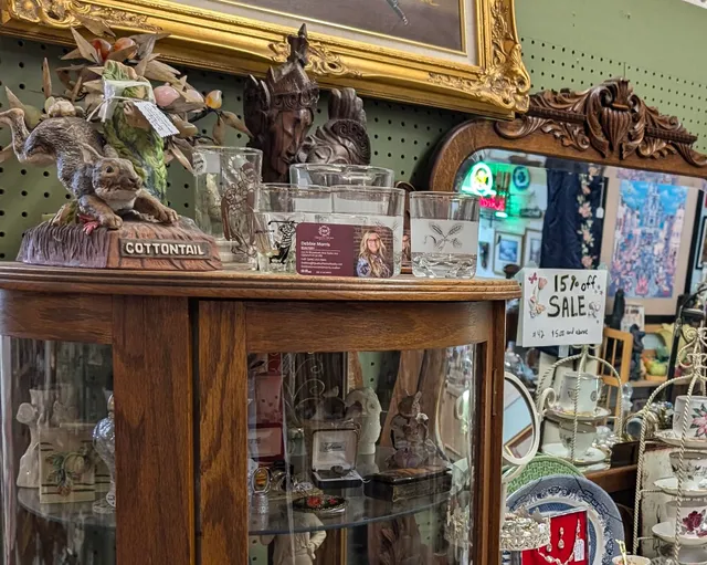 Heart of the Village Antique