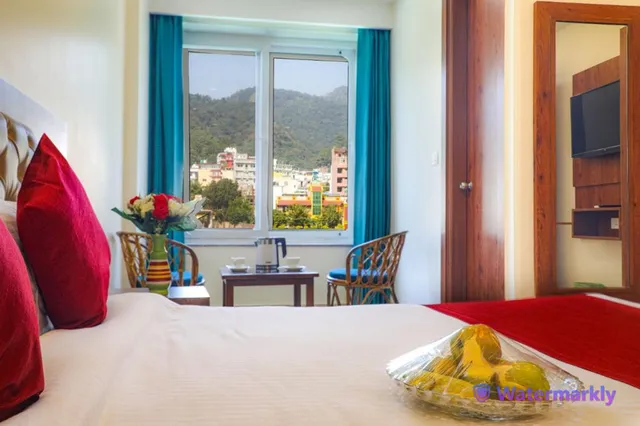 Hotel Dhakad Gold - Tapovan, Rishikesh