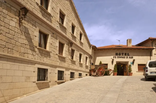 Hostal Santo Domingo de Silos