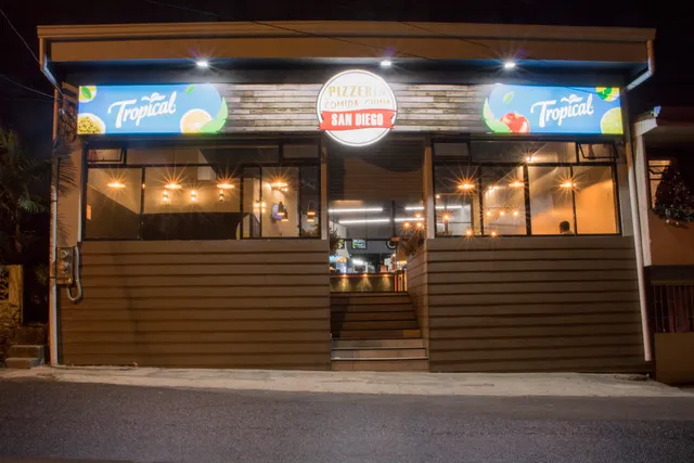 Pizzeria Y Comida China San Diego