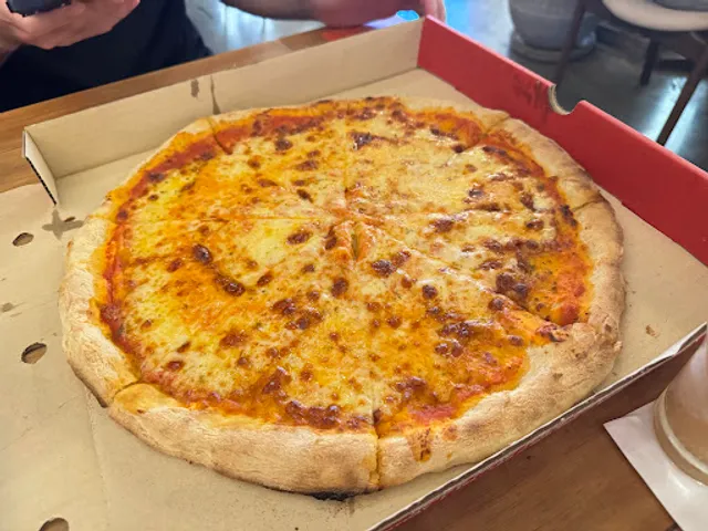 Soho Pizza (The Commons Saladaeng)