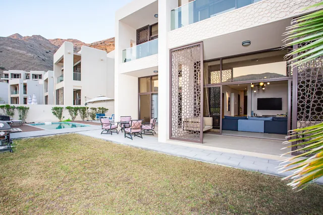 Nameer Villas فلل نــــــمـير