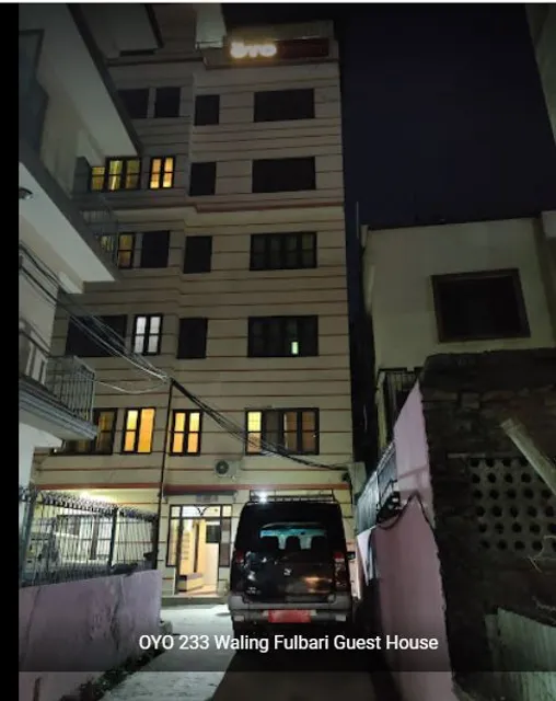 OYO 233 Waling Fulbari Guest House