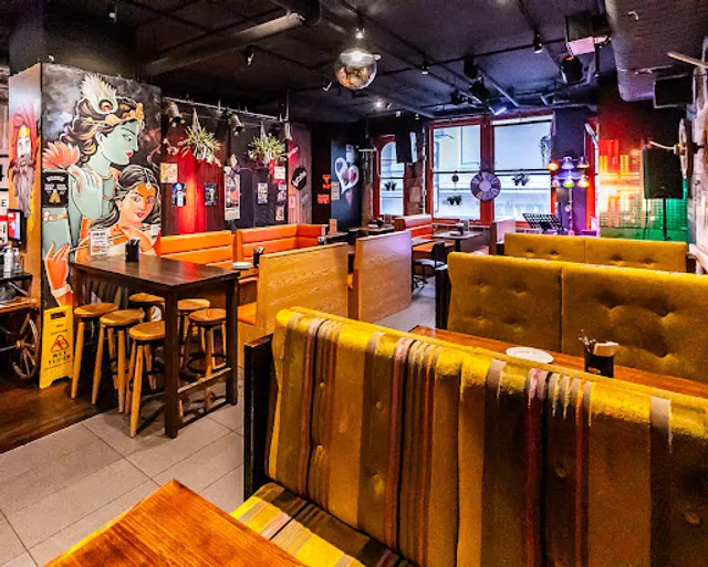 Galli Galli Nepalese Indian