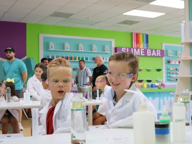 Funtastik Labs - Slime & Art Studio