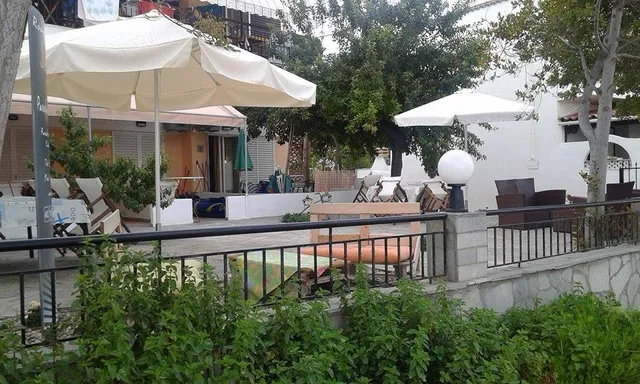 JnP STUDIOS, ΚΑΡΑΓΙΑΝΝΗ ΠΑΡΑΣΚΕΥΗ, ΕΝΟΙΚΙΑΖΟΜΕΝΑ ΔΩΜΑΤΙΑ