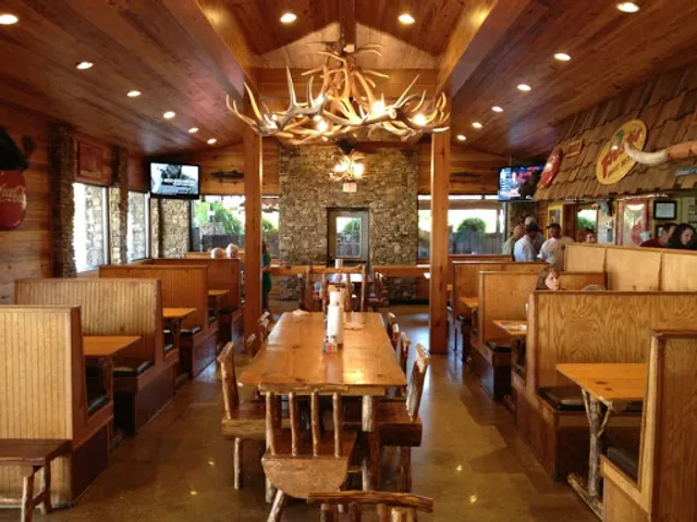 Big B & Bar-B-Que Barbequ