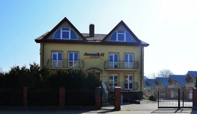 Pensjonat Janosik II Pokoje do wynajęcia Noclegi nad morzem Kwatera do wynajęcia