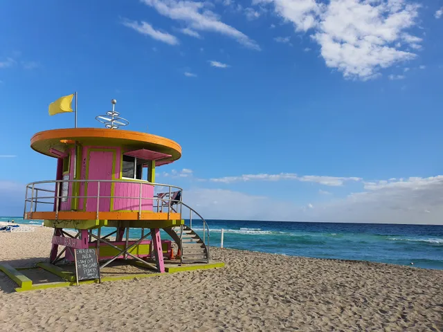 10th Street Lifeguard Tower