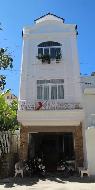 Maxim Hotel Dalat