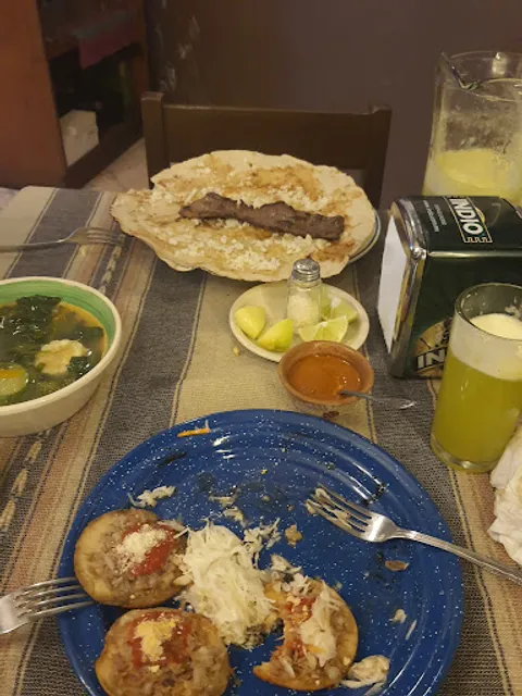 QUELITE cocina Oaxaqueña