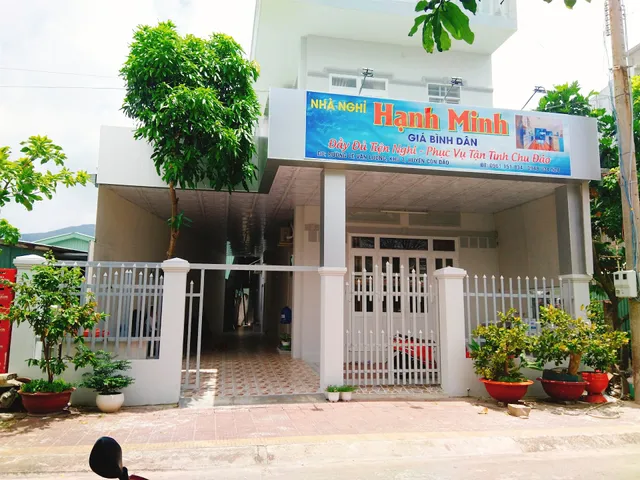 Nhà nghỉ Hạnh Minh