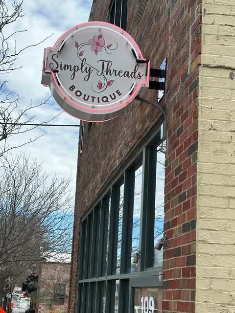 Simply Threads Boutique