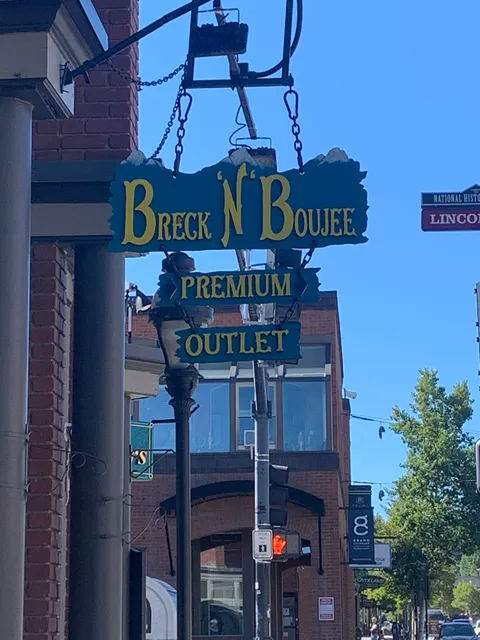 Breck ‘N’ Boujee Premium Outlet