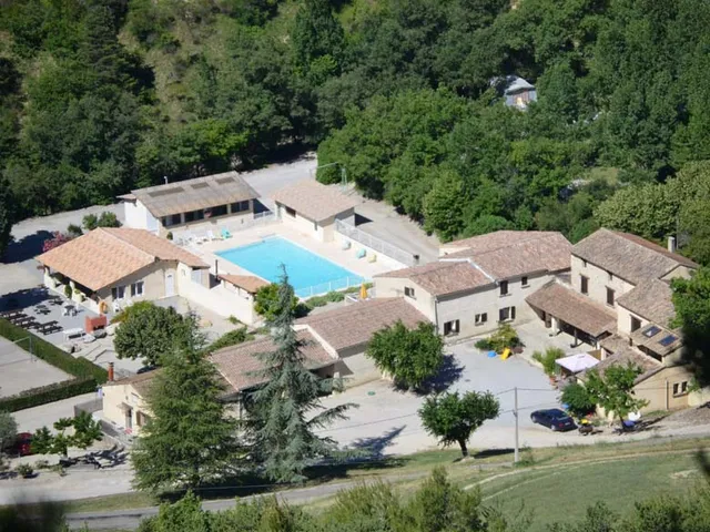 The Chambron Camping & Gîtes