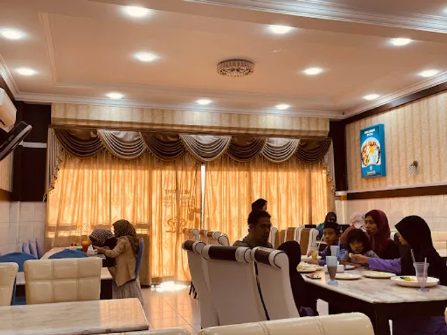 HAMEED CURRY HOUSE 24 HR