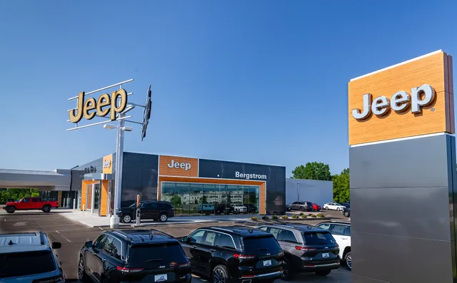 Bergstrom Chrysler Dodge Jeep Ram of Kaukauna