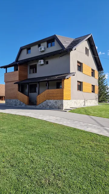 4 Seasons Guest House