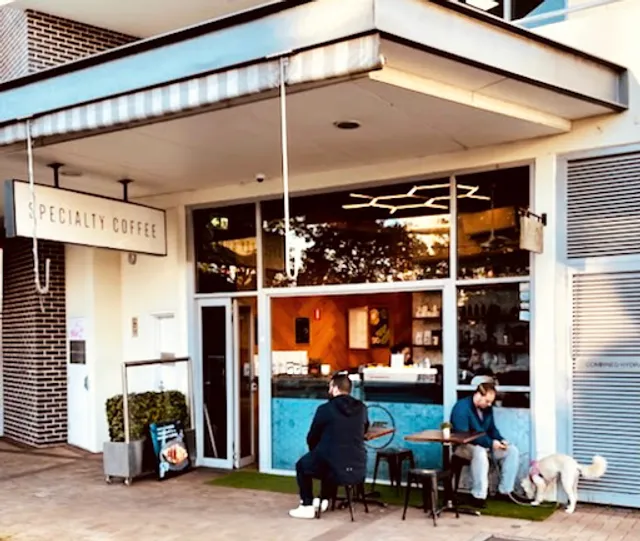 Little Me Cafe Maroubra