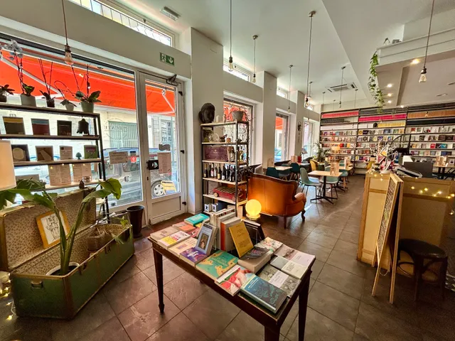 Ècate Caffè Libreria