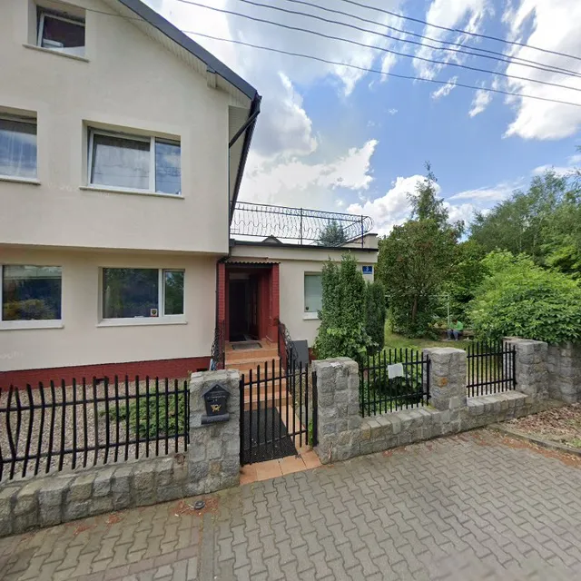 Hostello Airport Cieślikowskiego - przytulne pokoje blisko lotniska