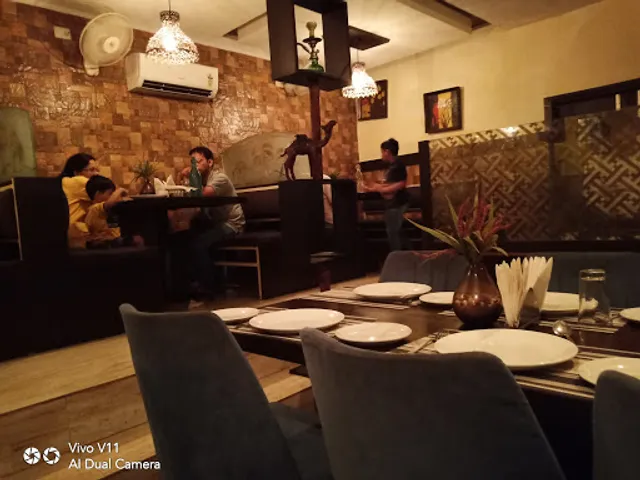 De Breads - Top Restaurant In Bhadohi