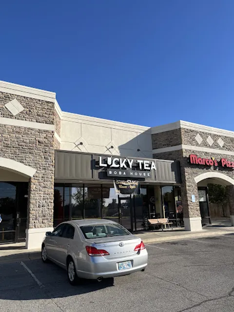 Lucky Tea Boba House
