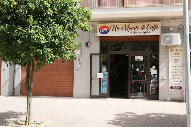 UN MONDO DI CAFFÉ