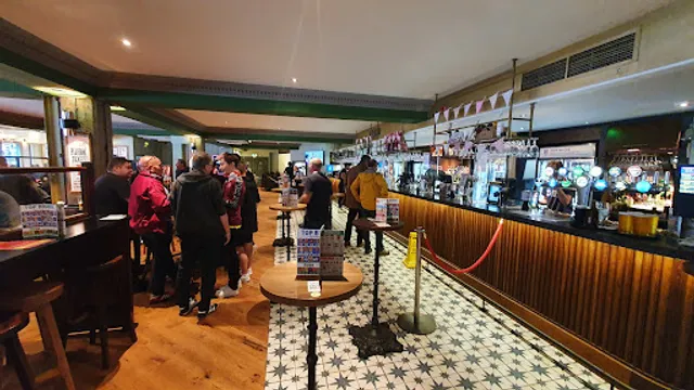 The London & South Western - JD Wetherspoon