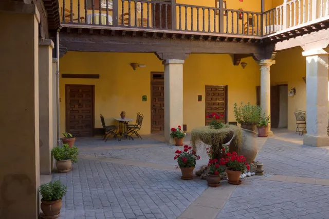 Hotel Casa Palacio Conde de Garcinarro