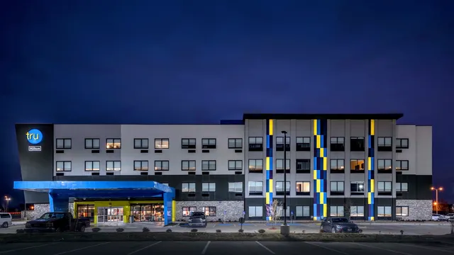 Tru by Hilton Garland Richardson